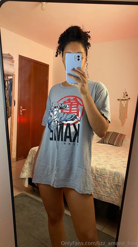 Lizz Nks étoile exclusive images