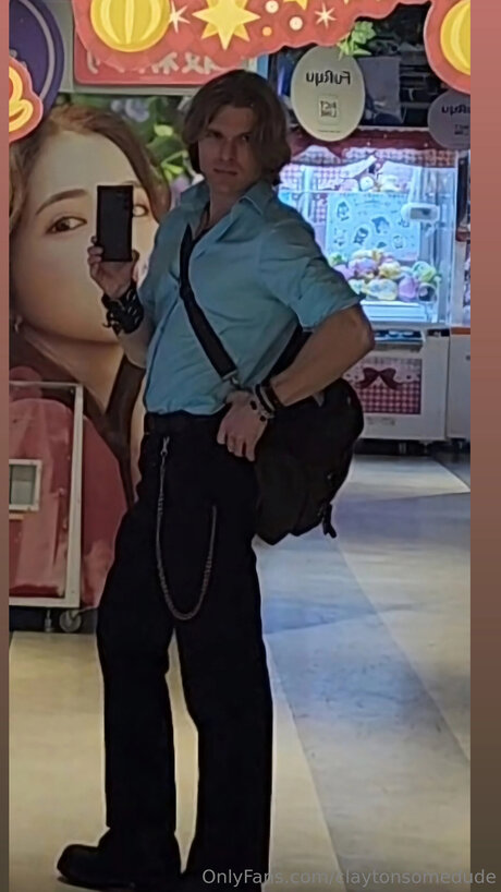 Claytonsomedude mannequin des photos