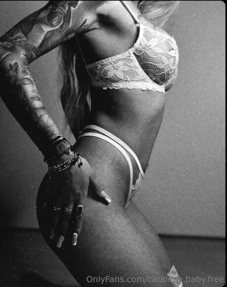 Cataleya Baby Free beau modèle photos