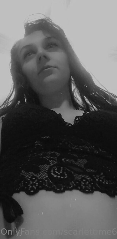 Scarlettime69 star érotique galerie