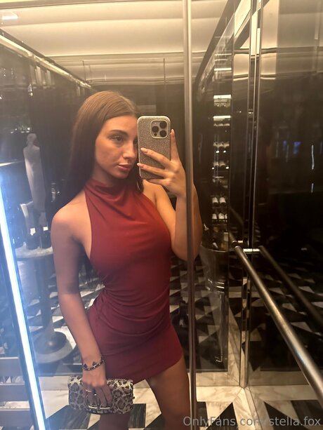 Yaslin Fox star du porno exclusive archive