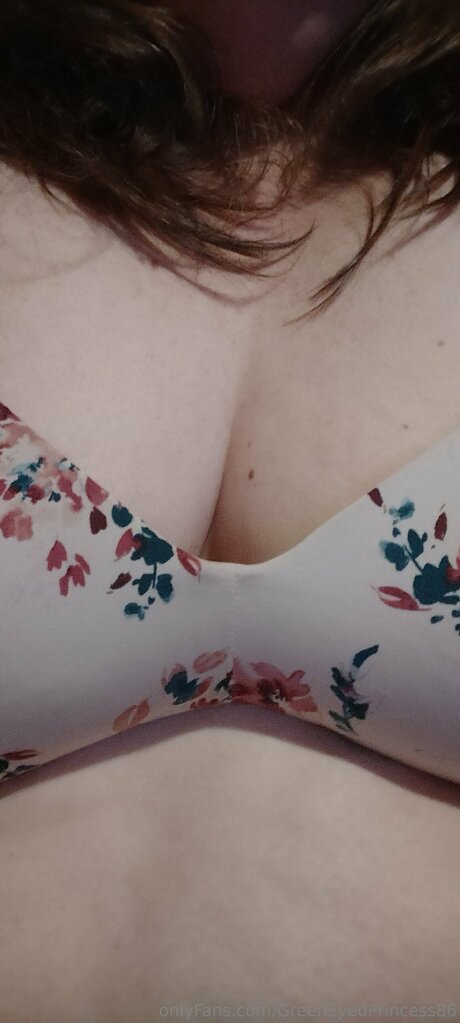 Greeneyedprincess86 xxx étoile galeries