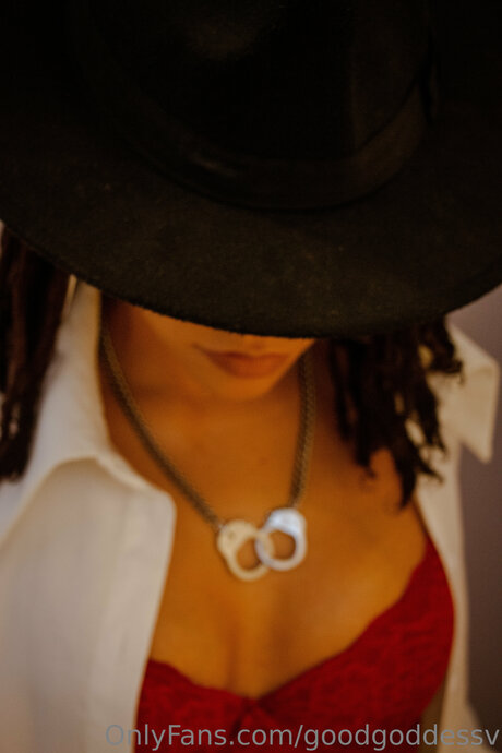 Rightwhereuwantme star du porno exclusive photos