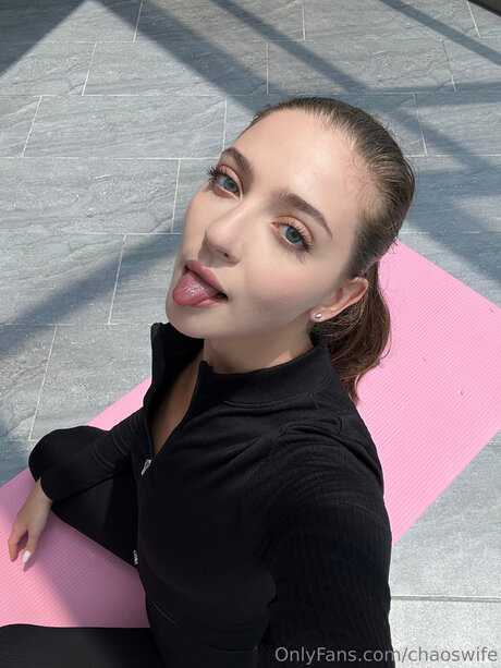 Chaoswife star du sexe photo