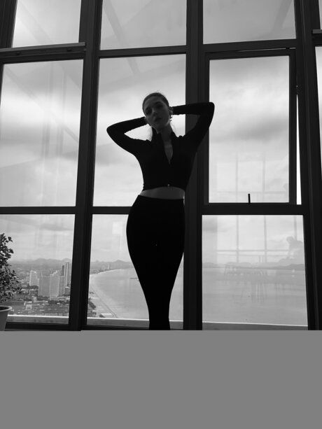 Chaoswife star du porno de haute qualité photo