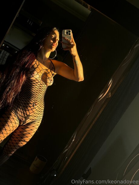 Keonadovee mannequin des photos