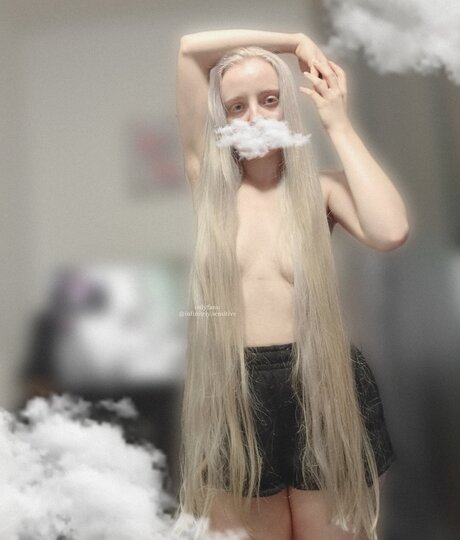 Infinitely Sensitive modèle chaud photo