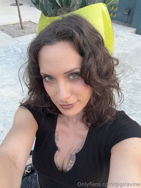 Gigiravine star du porno belle photo