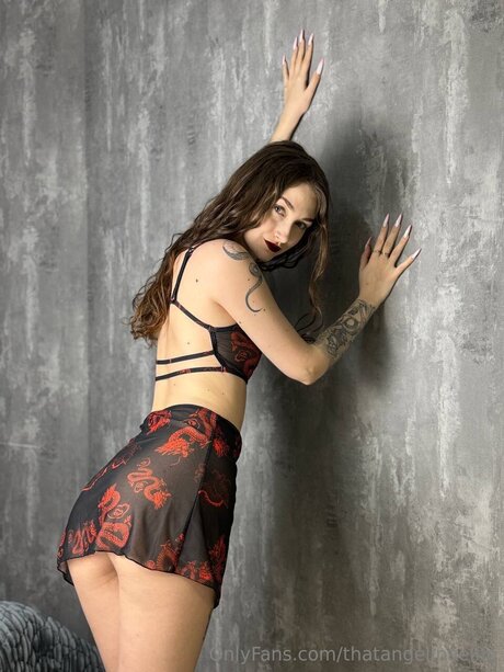 Thatangelinaelfie étoile nue galerie