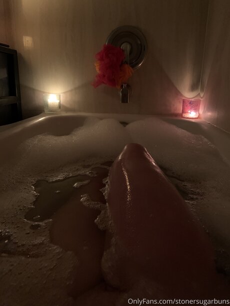 Stonersugarbuns étoile sexy des photos