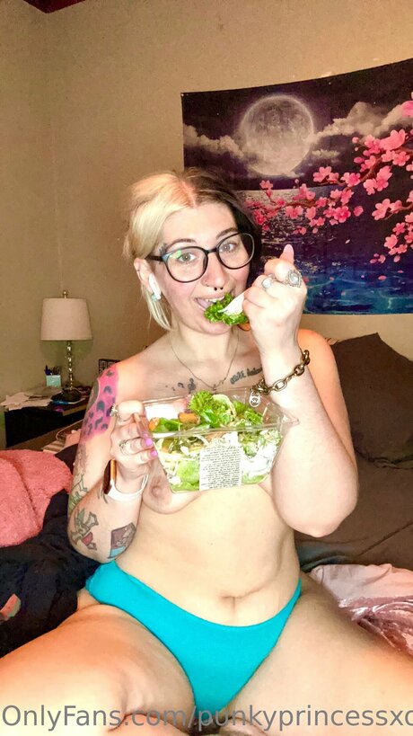 Punkyprincessxofree star du porno belle img