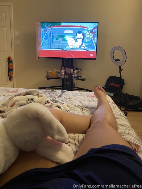 Ameliamacheriefree star du porno gratuite archive