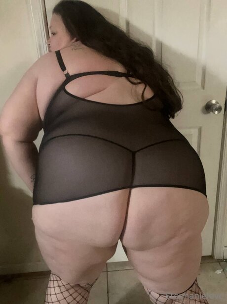 Stephanielove92 star pornographique img