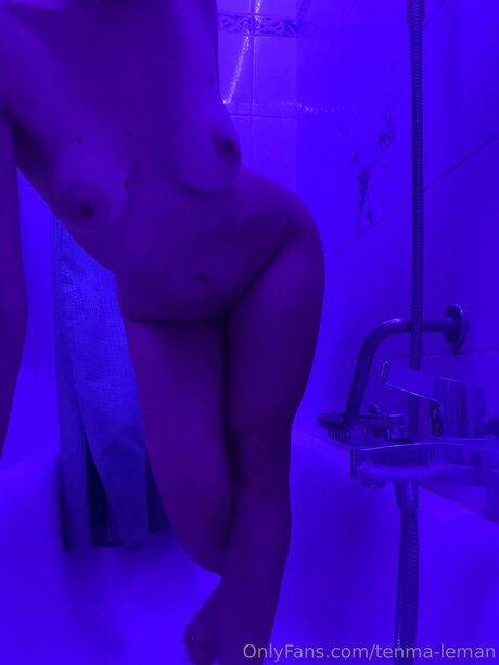 Tenma Leman modèle de sexe archive