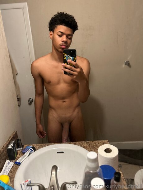 Kurlyheadtrelll star du porno photos