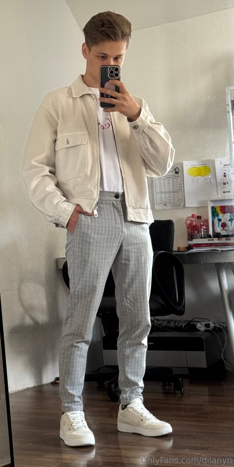 Dilanyn étoile adulte galeries