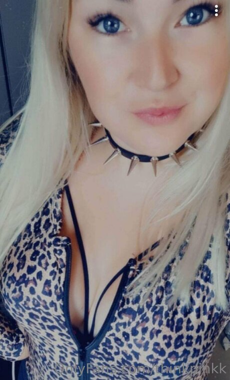 Thinkpinkk star du porno de haute qualité galerie