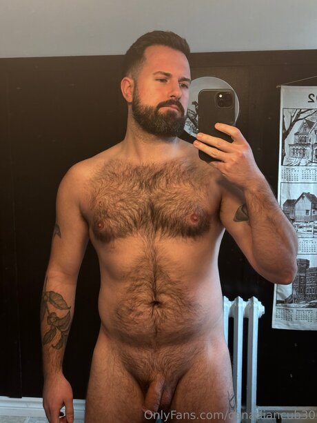 Canadiancub30 modèle adulte des photos