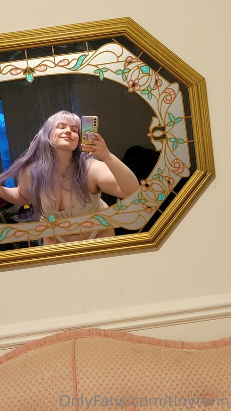 Tinytenn étoile exclusive photos