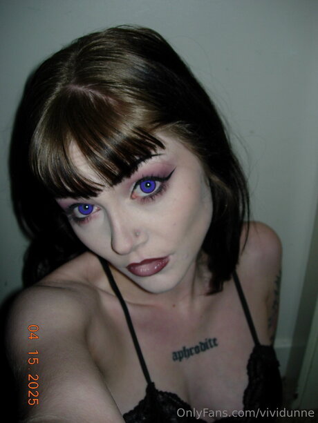 Vividunne actrice de nus galerie