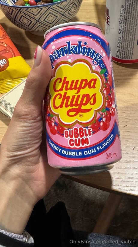 Inked Vvitch jolie actrice galeries