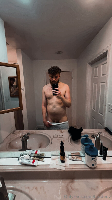 Brodenv star érotique galeries