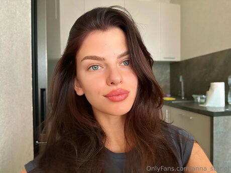 Anna Starlet actrice adulte galerie