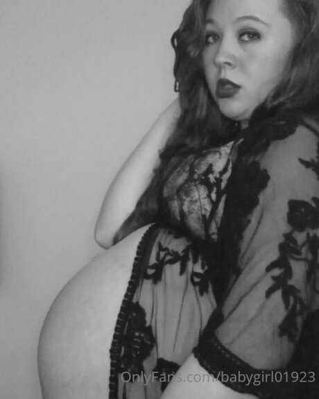 Babygirl01923 actrice sexy photo