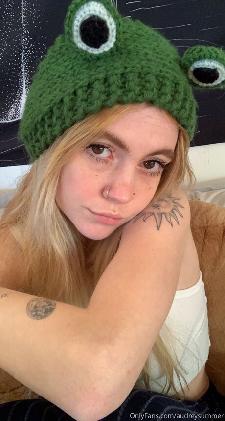 Audreysummer star du porno des photos