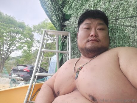 Cjgomtv étoile photo