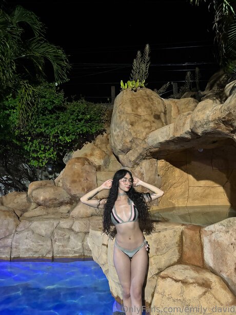 Emily David jolie star du porno images