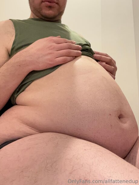 Allfattenedup modèle exclusif image