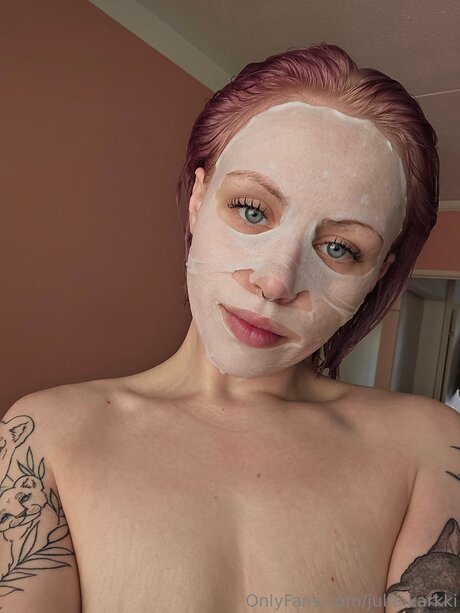 Julie Karkki actrice image