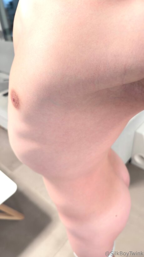 Silkboytwink étoile parfaite des photos