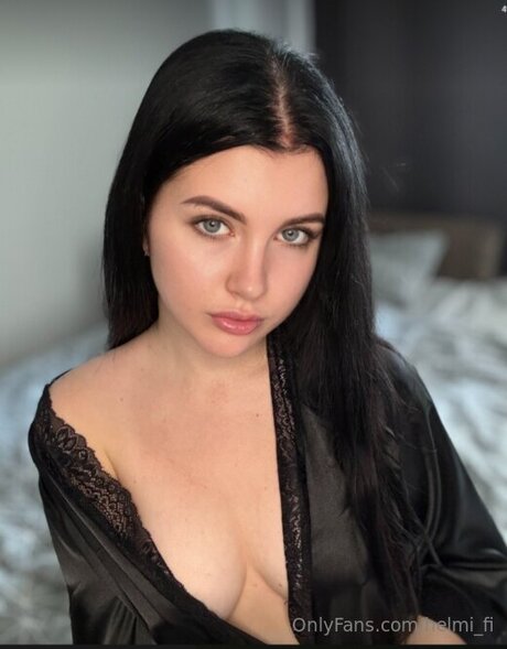 Helmi Fi star du porno exclusive img