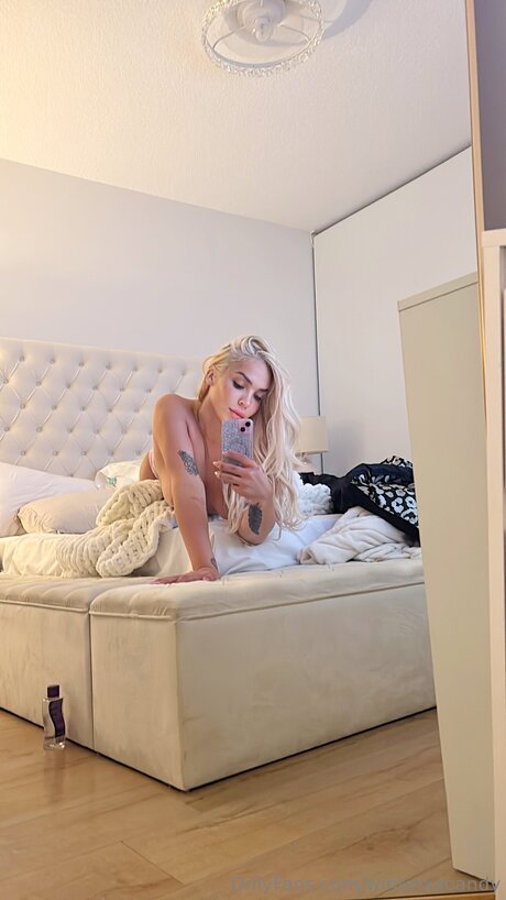 Winterxxcandy star du porno hd images