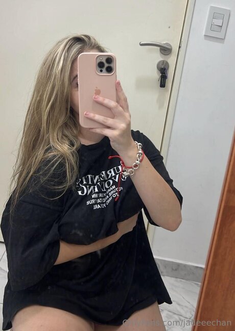 Jadeeechan actrice de grande qualité img