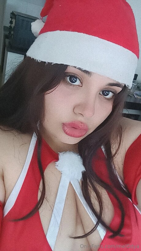 Mel0dya haut modèle photo