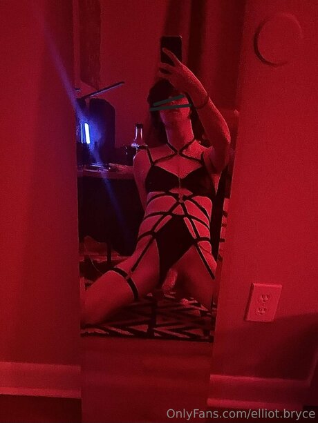 Elliot Bryce meilleure actrice archive