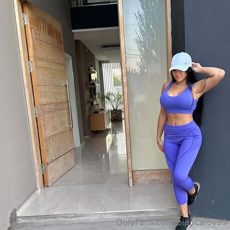 Biancalova9 actrice pornographique img