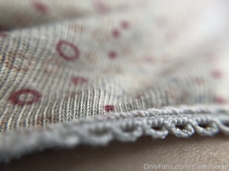 Giantaliengf sexe de star du porno galeries