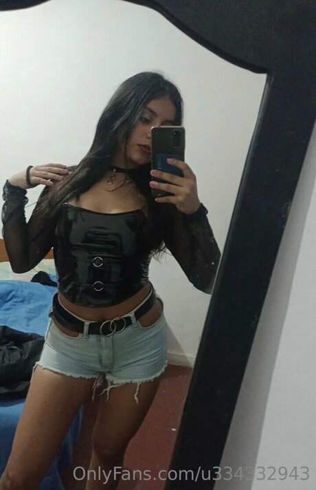 Titina 11 modèle porno image