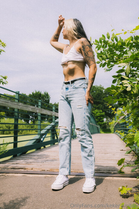 fanatique masculin roux uniquement nu exclusif photos