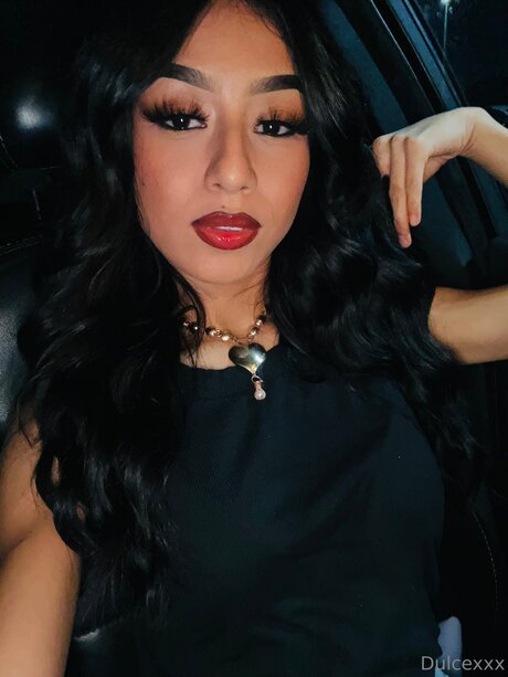 Latinabarbie96 actrice érotique photo