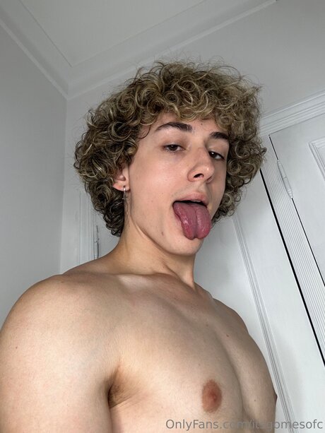 adolescente blonde onlyfans nus images