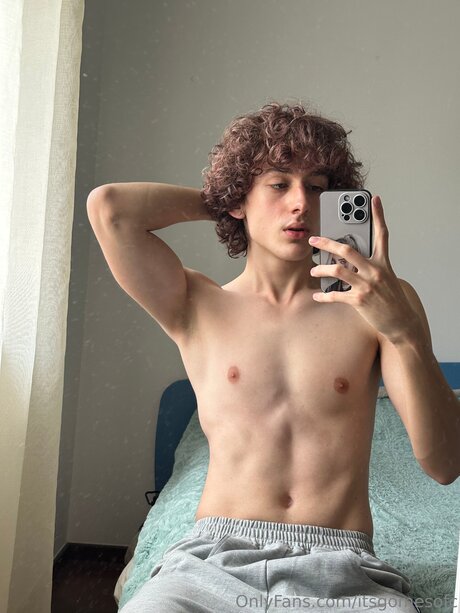 Itsgomesofc modèle magnifique galeries