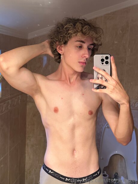 Itsgomesofc beau modèle collection