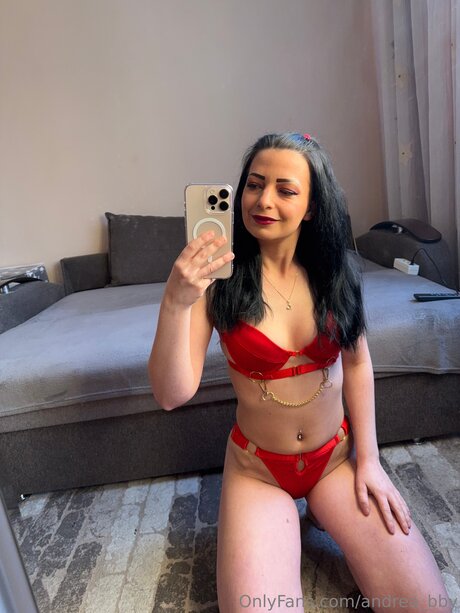 Andrea Bby modèles nus photos