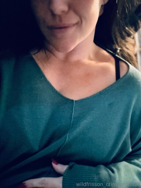 Crimsonmusewildfrisson actrice érotique photo