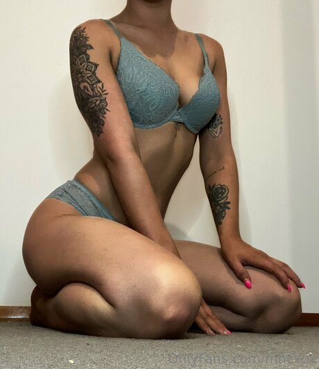 Mhcxox star du porno érotique archive